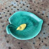 Empty pocket, duck soap dish on green barbotine leaf vintage