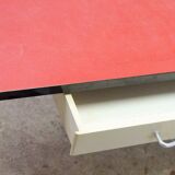 Table de cuisine formica ,pieds eiffel