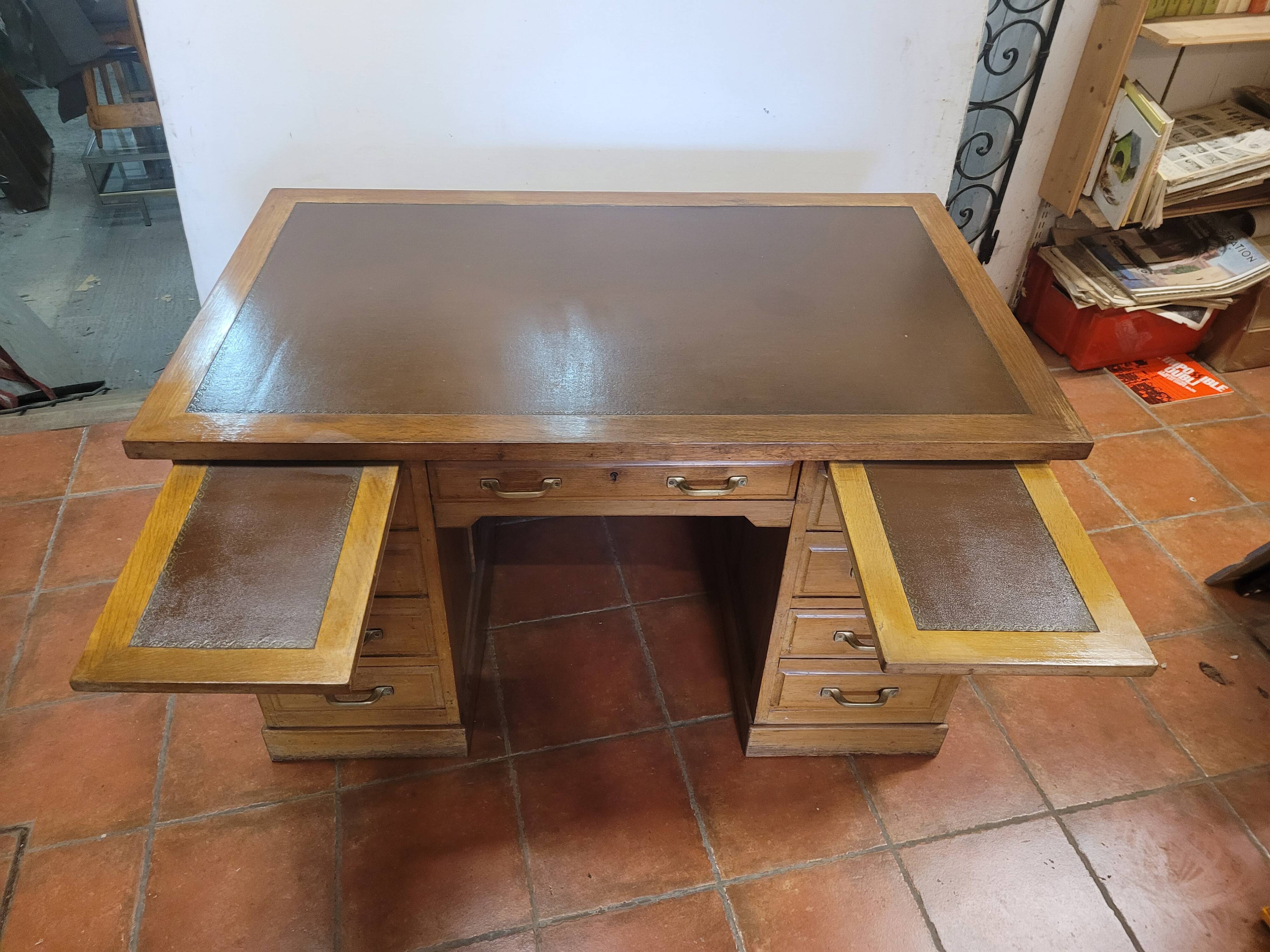 Minister's office in oak