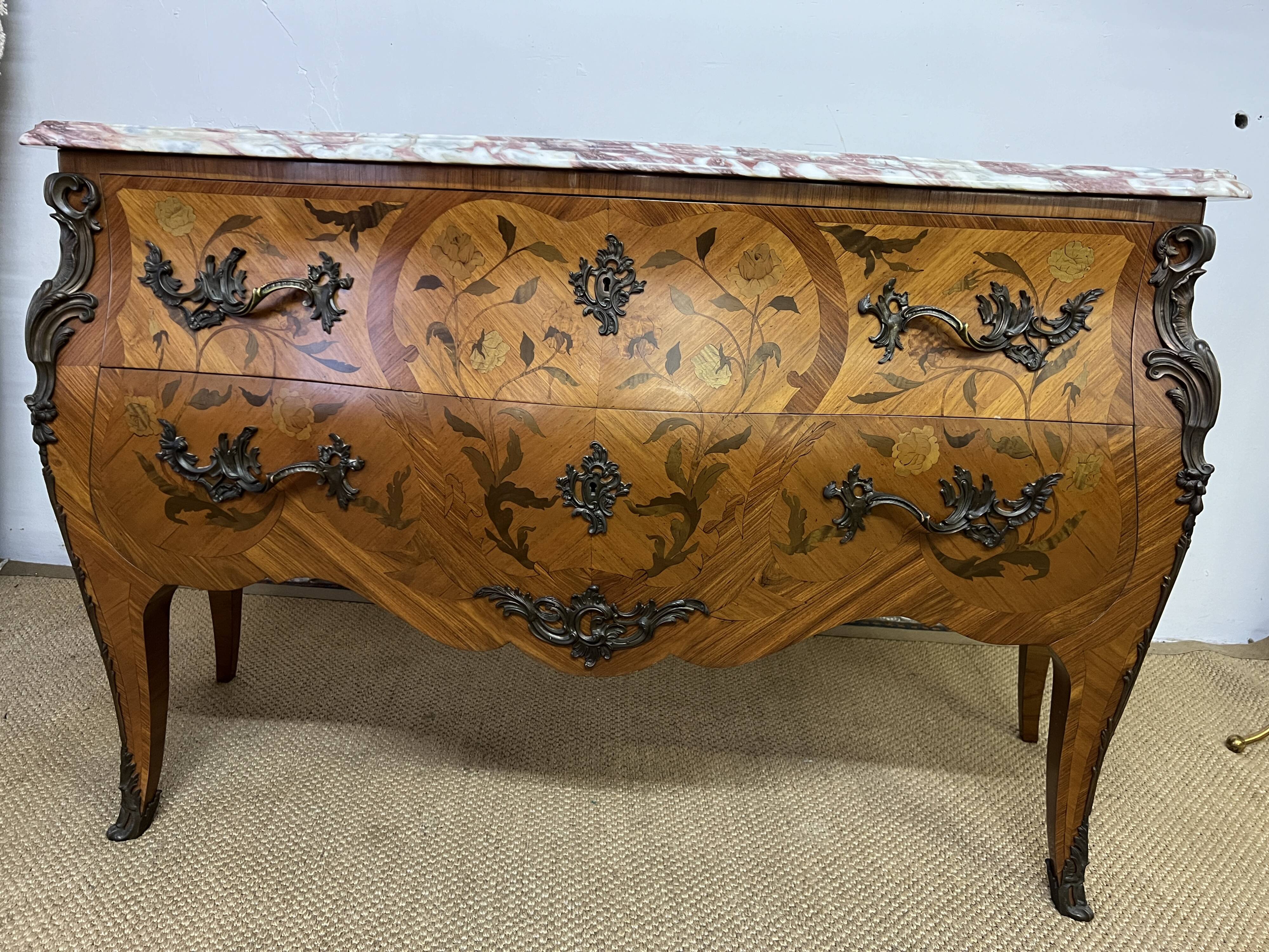 Louis XV style inlaid chest of drawers
