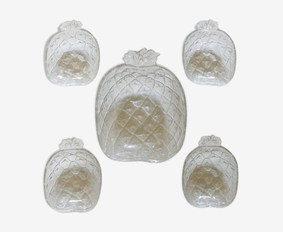 Pineapple cup and cups