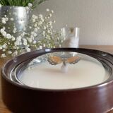 Butterfly frame naturalized curved glass