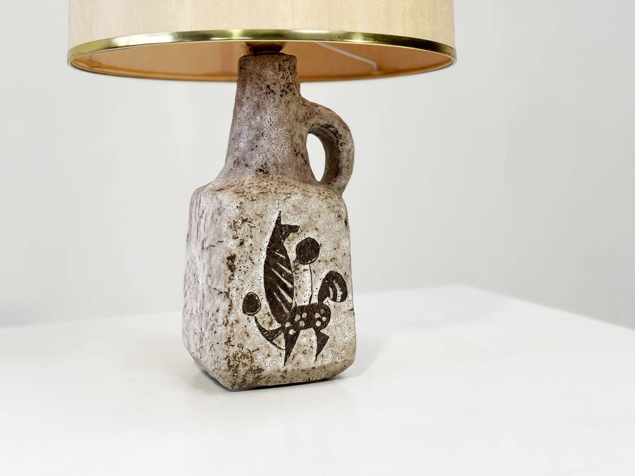 Ceramic French table lamp