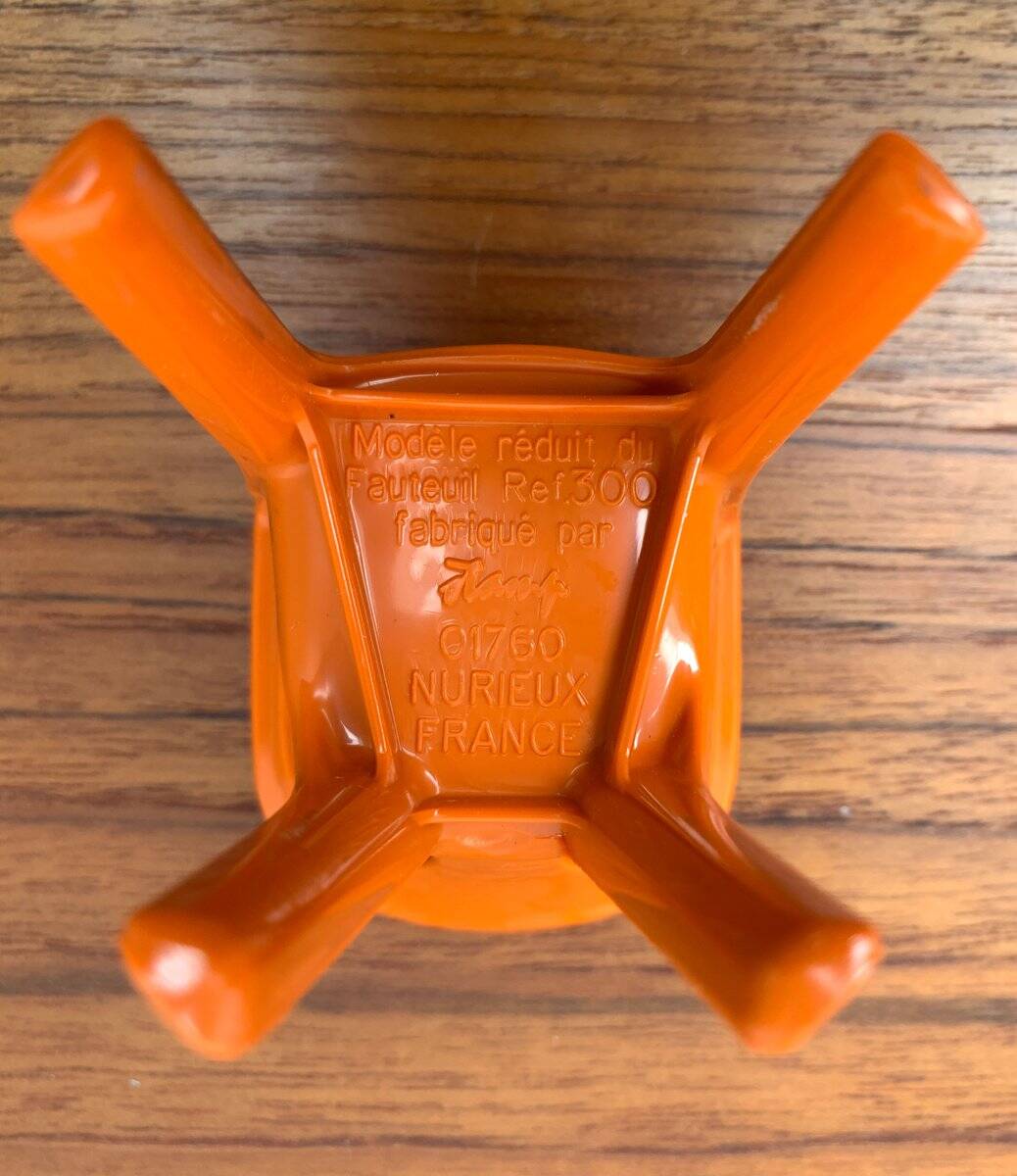 300 Monobloc Decorative Chairs Small by Henry Massonnet for Stamp, France, 1970s, Set of 5