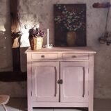 Pink parisian buffet