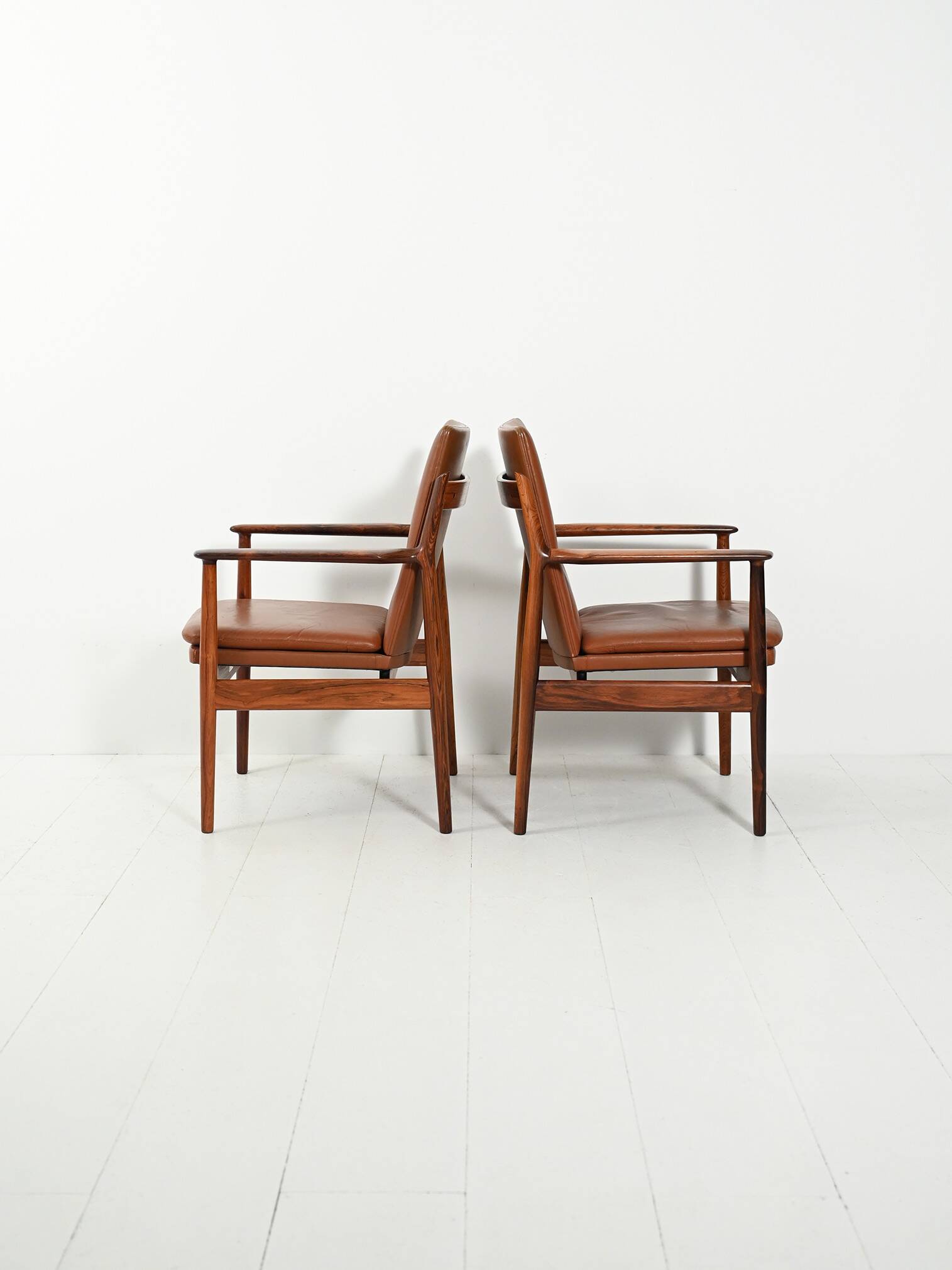 Pair of "Ark" armchairs by Arne Vodder