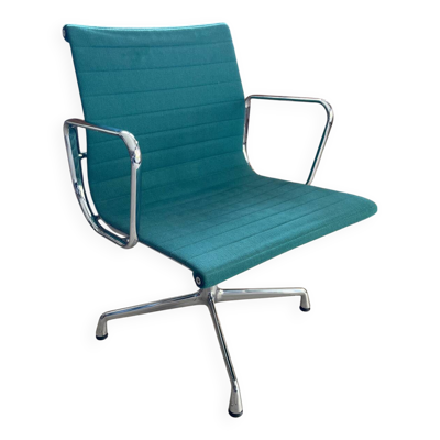 Fauteuil Eames EA 108 design ed Vitra 97