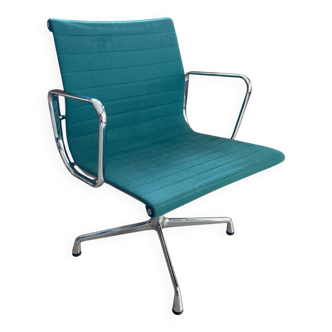 Fauteuil Eames EA 108 design ed Vitra 97