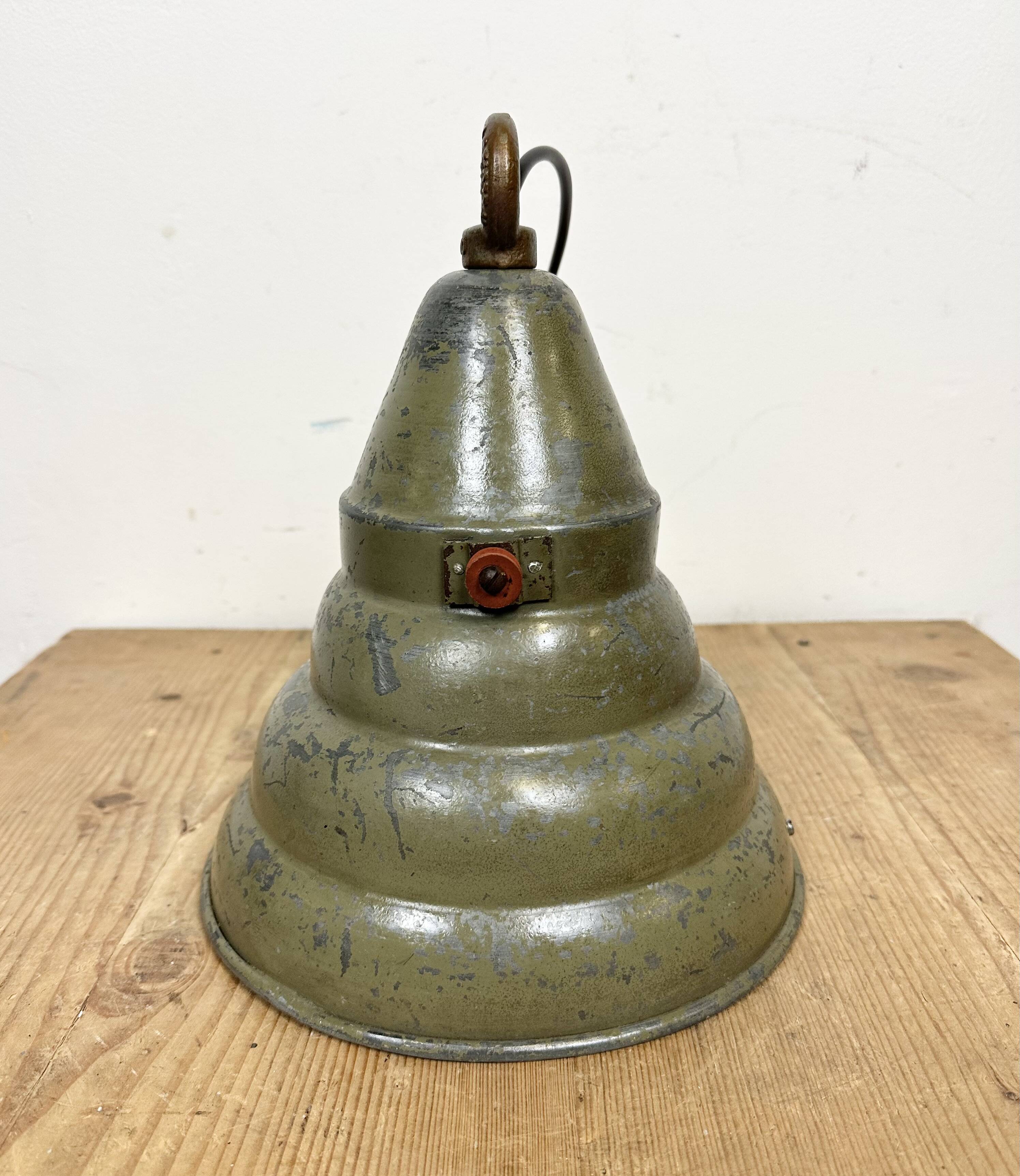 Green Industrial Aluminium Hanging Lamp, 1970s