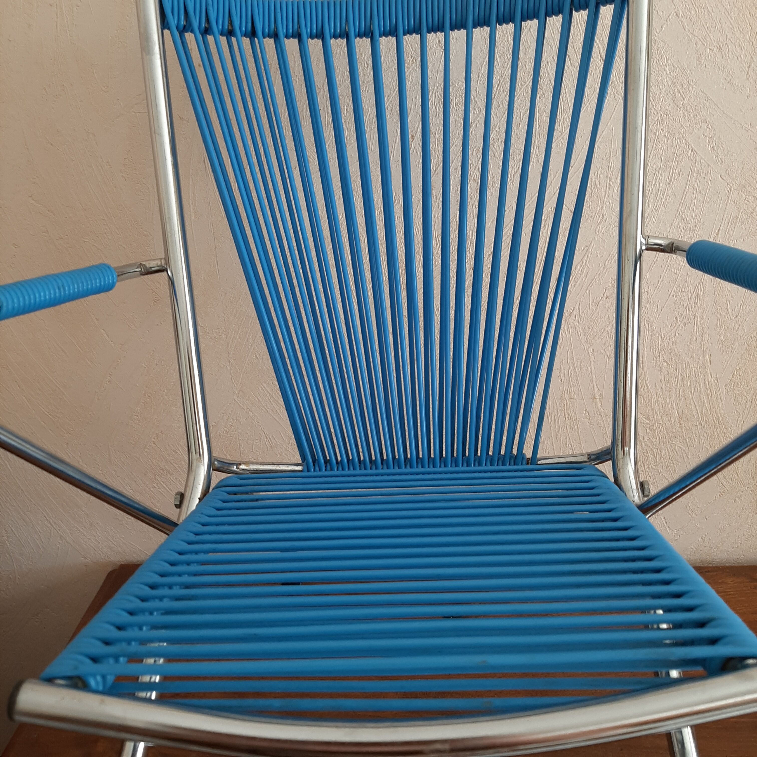 Scoubidou children's chair