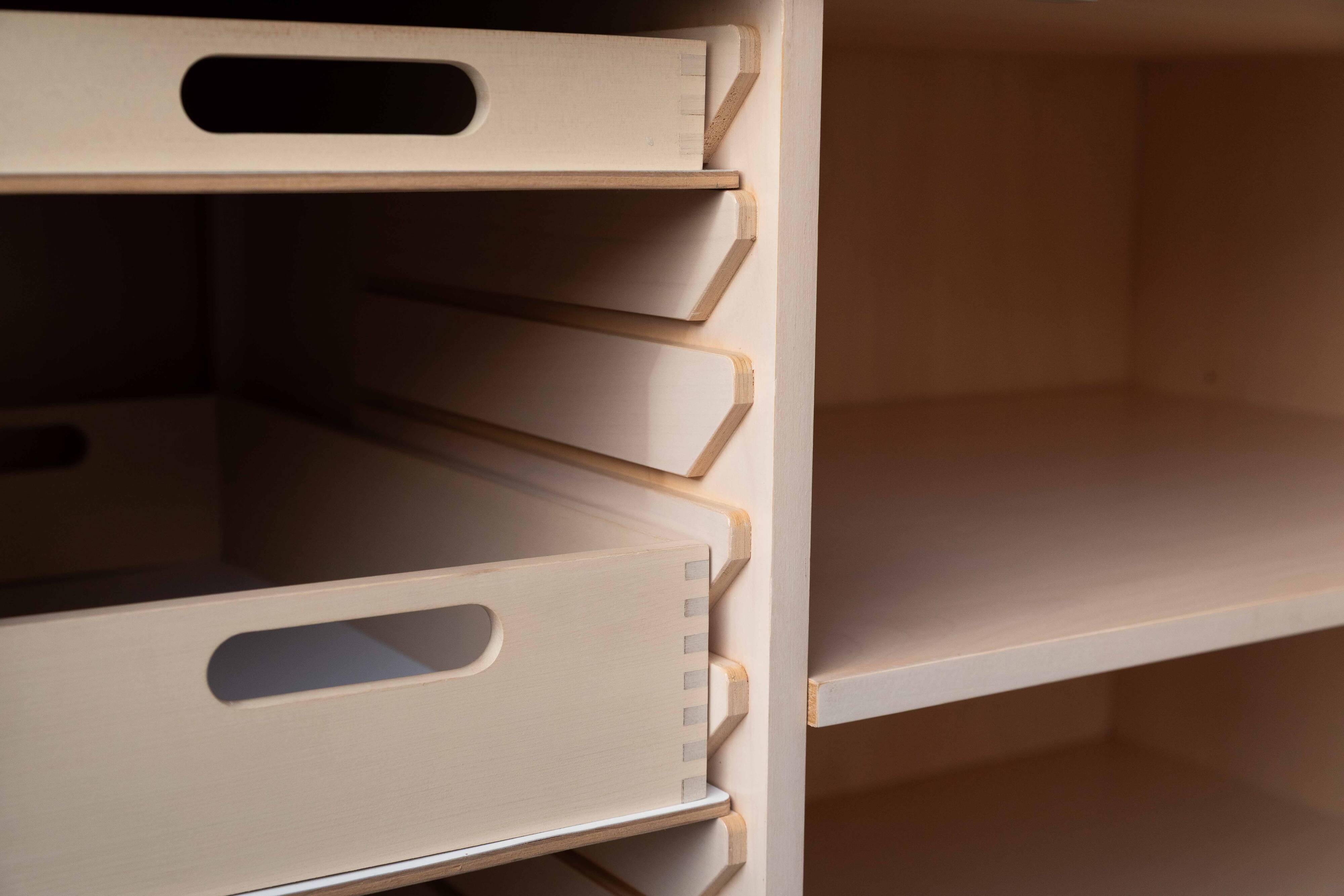 Buffet « B40 » de Dieter Waeckerlin