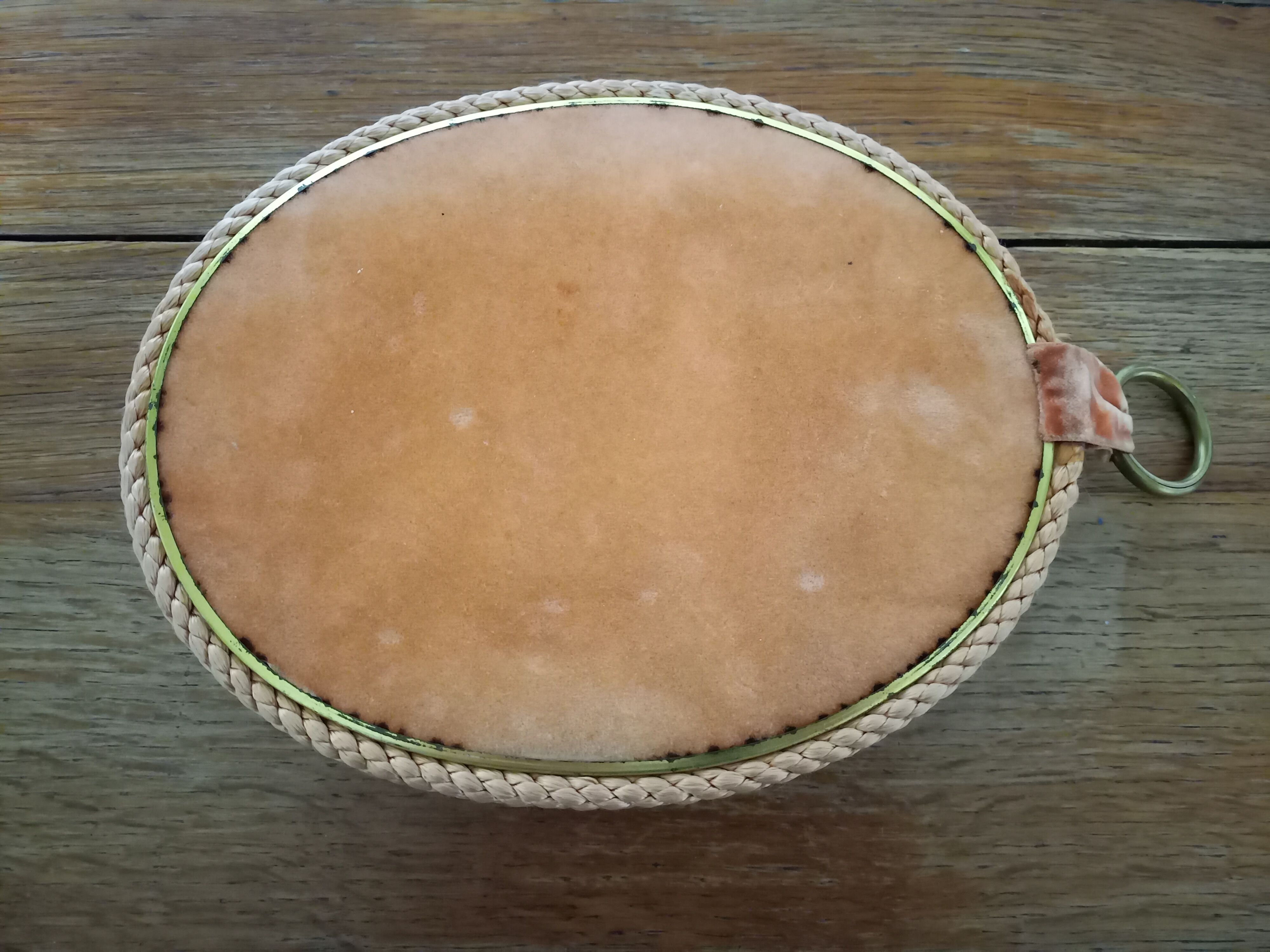 Vintage oval dried flowers frame