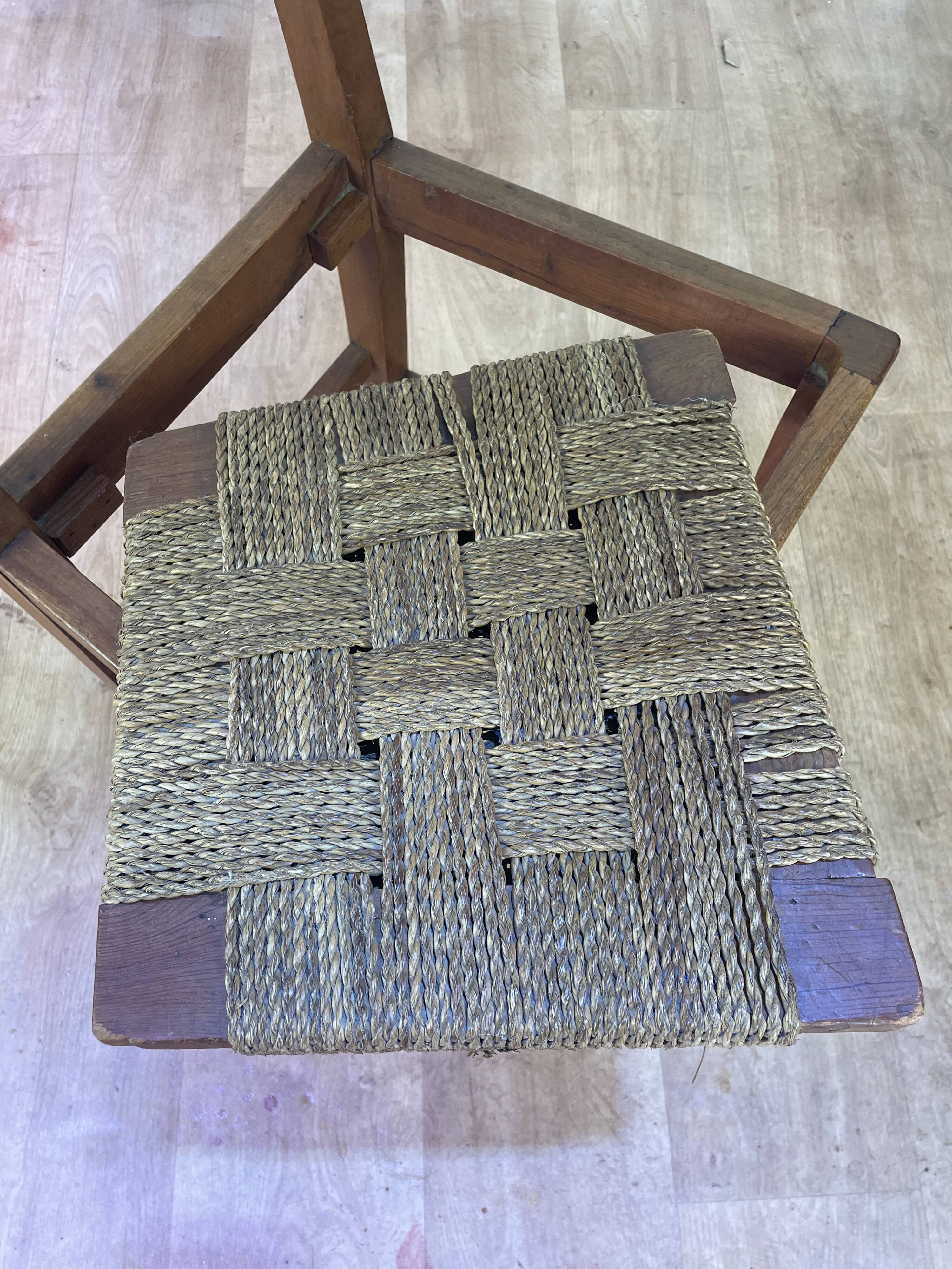 Set of 6 wooden and braided rope chairs