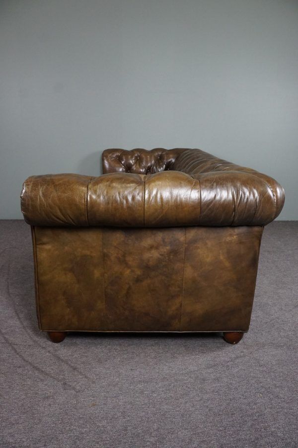 Chesterfield sofa in cowhide leather 3.5 seats