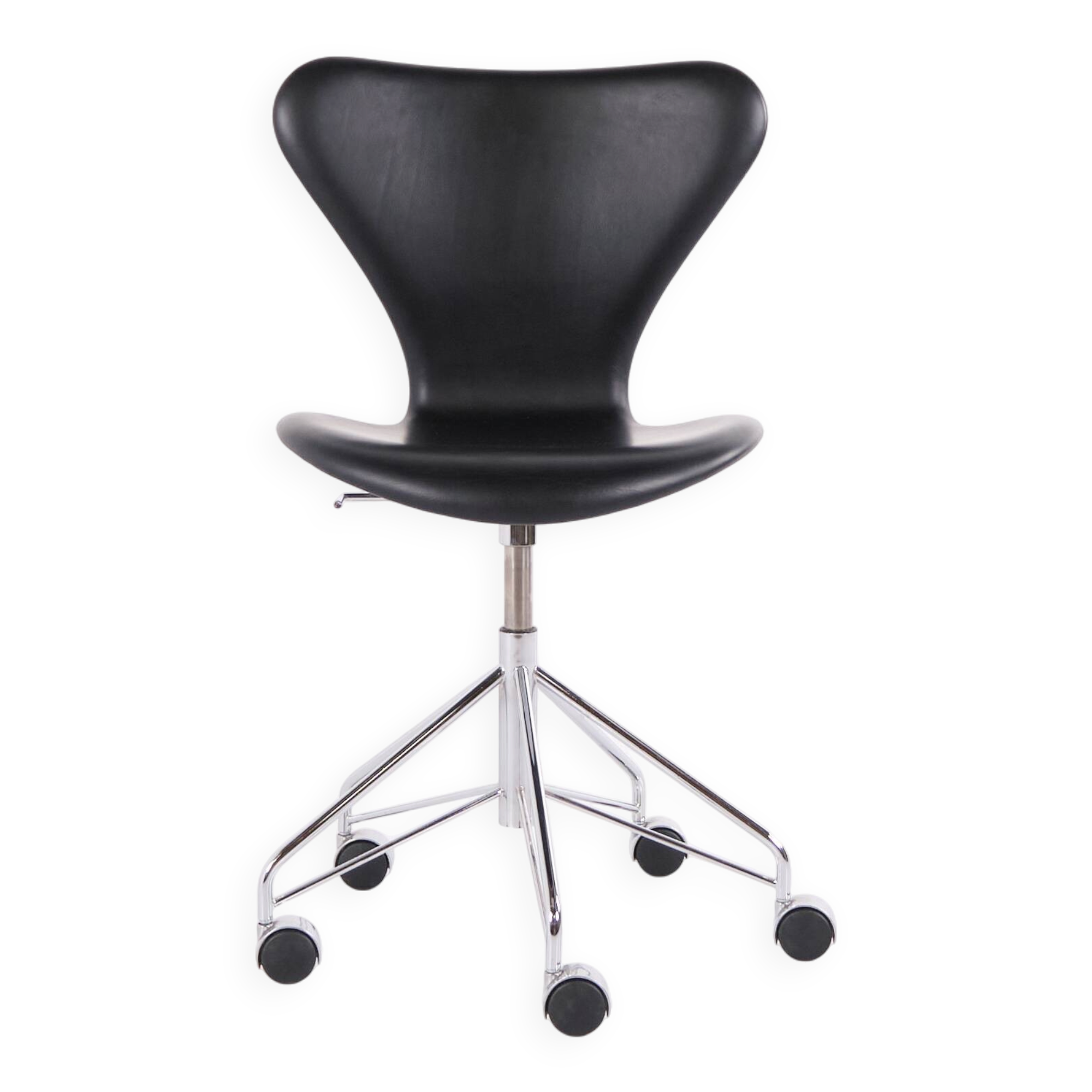 Seven office chair - Model 3117 - Black leather - Swivel function - Arne Jacobsen - Fritz Hansen