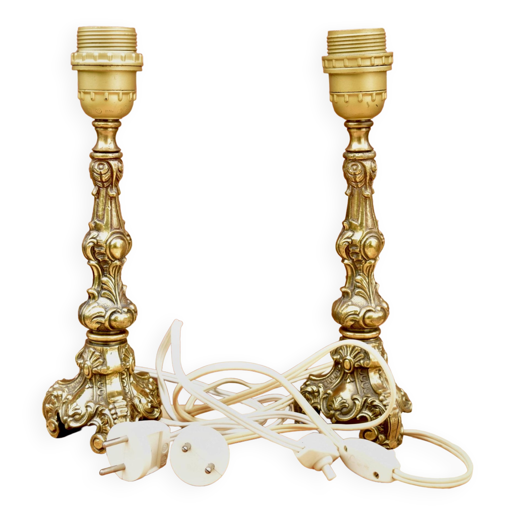 Paire de pieds de lampe en laiton - milieu  de siècle.