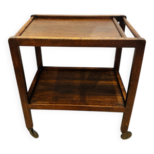 serviteur à roulettes