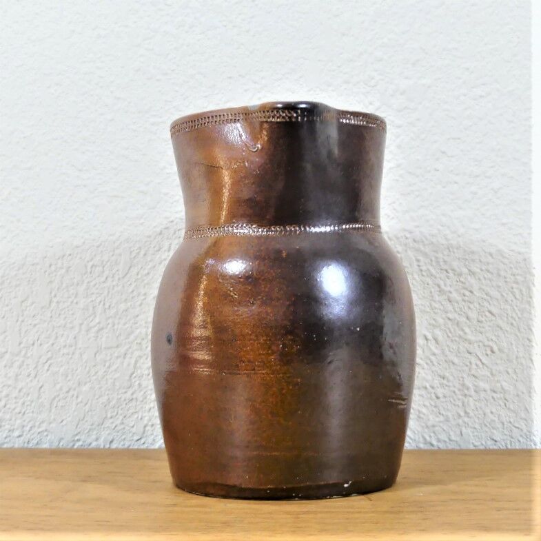 Vintage stoneware broc