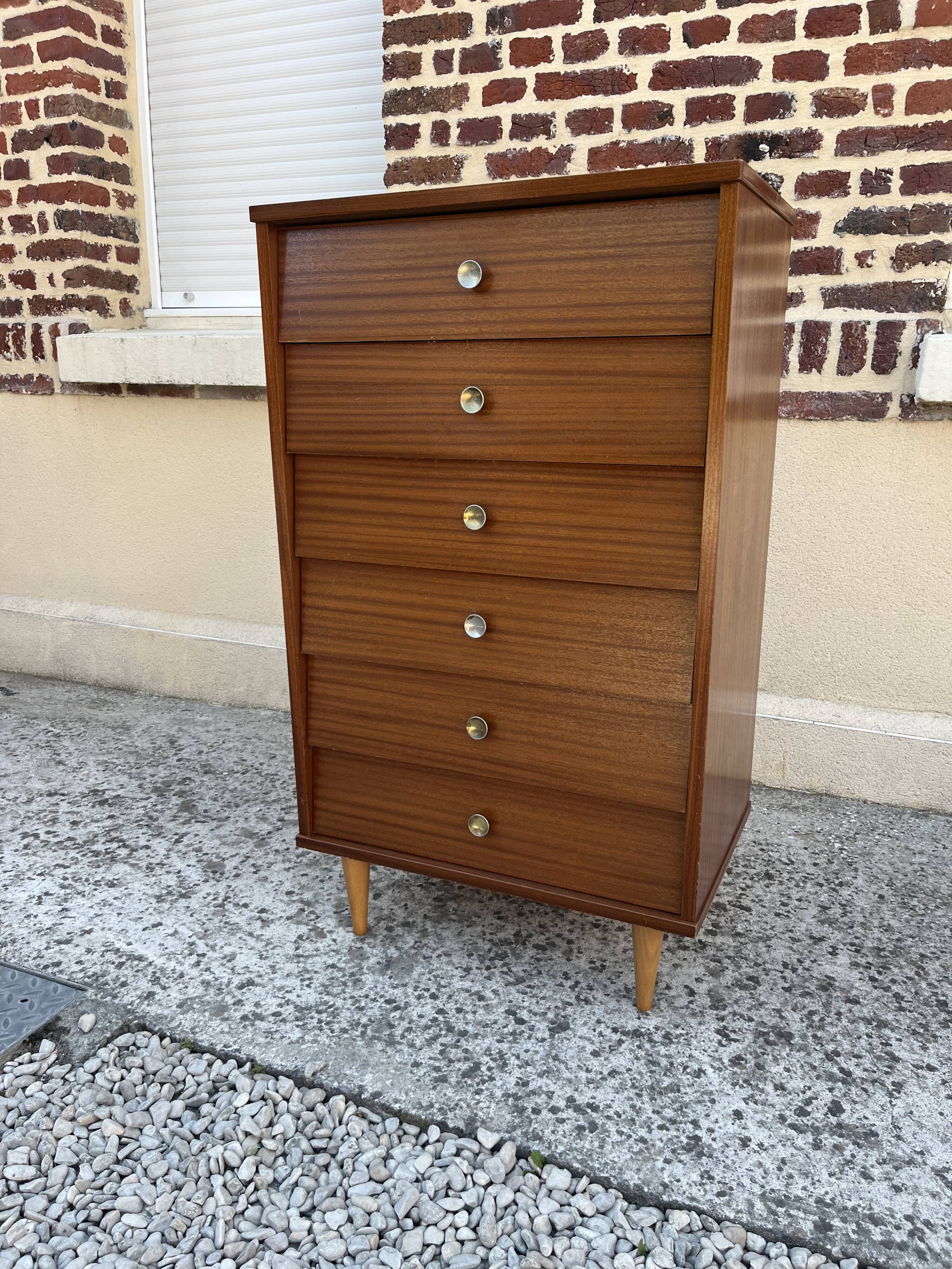 Vintage chiffonnier bobbin feet