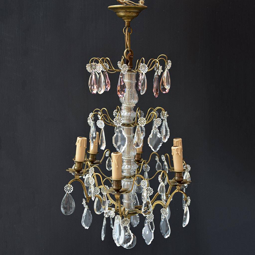 Chic lustre à pampilles bronze doré 6 feux enfilage verre ancien