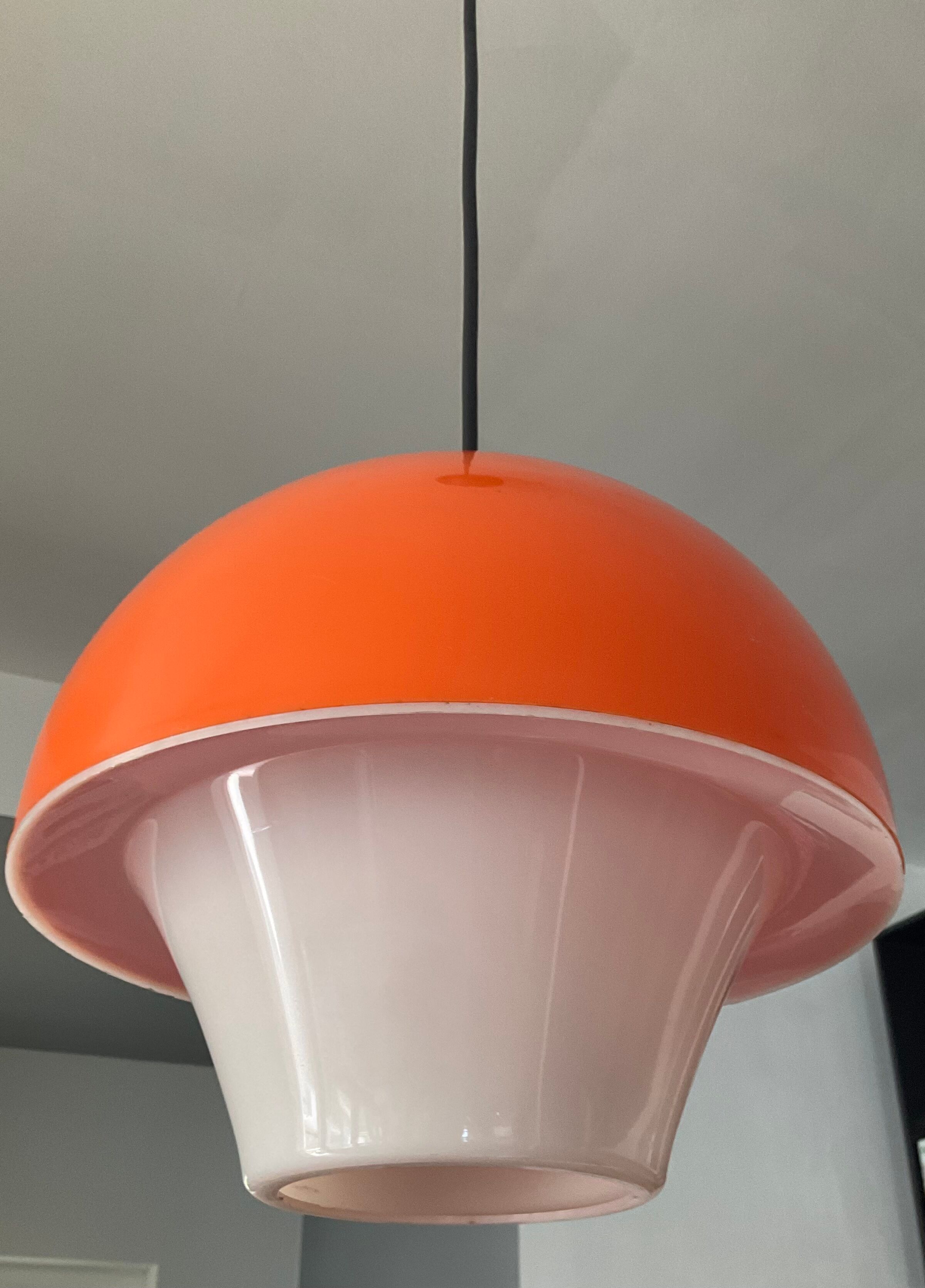 Mushroom suspension from the 70s