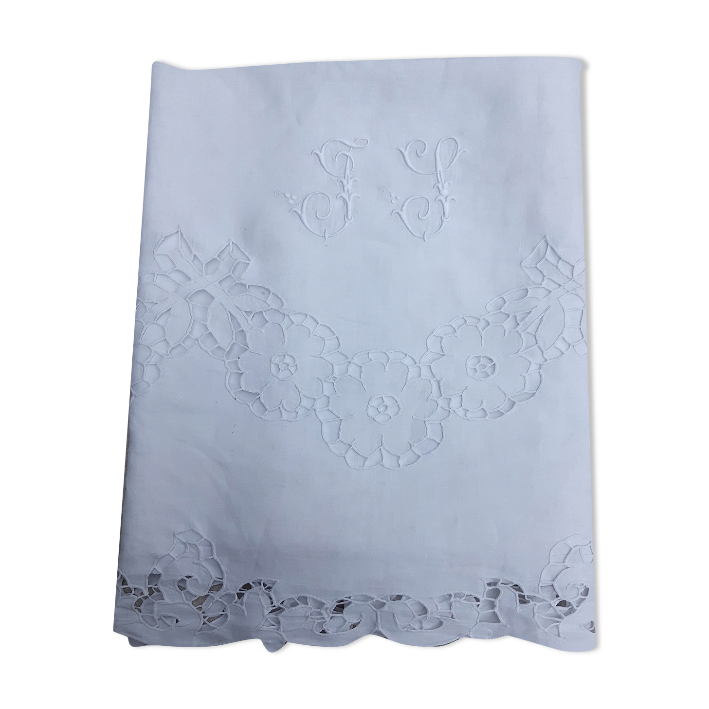 Drap de fil 2 personnes, monogrammé j.s, en broderie richelieu