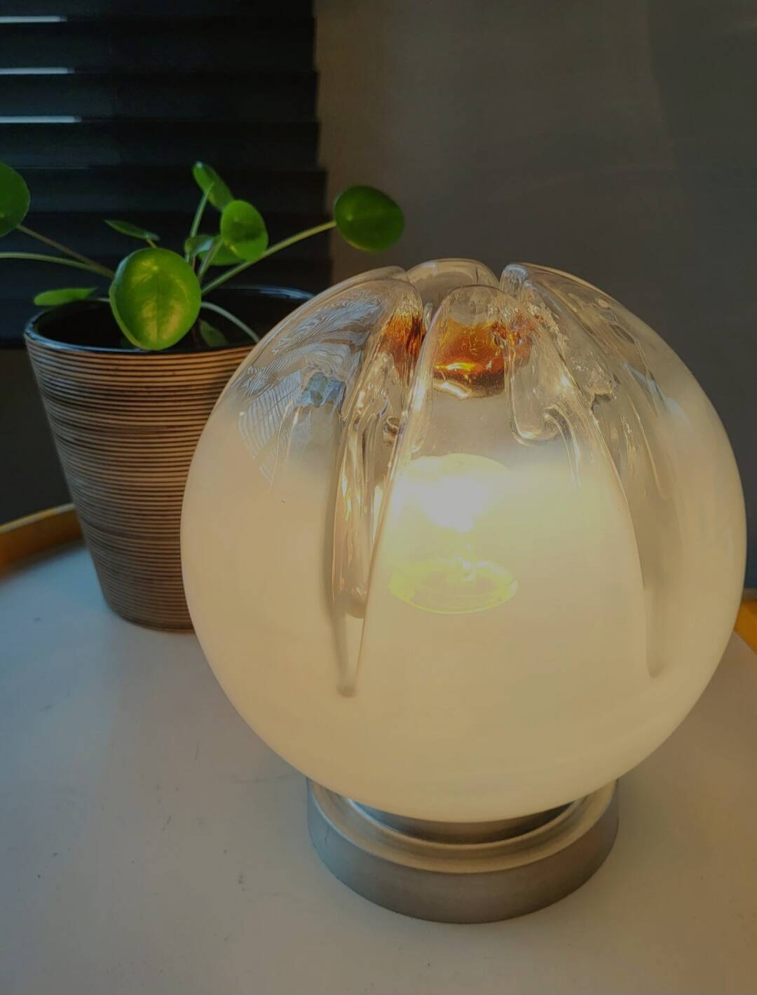 Vintage Murano table lamp with Mazzega lamp in glaze and silvered glass.