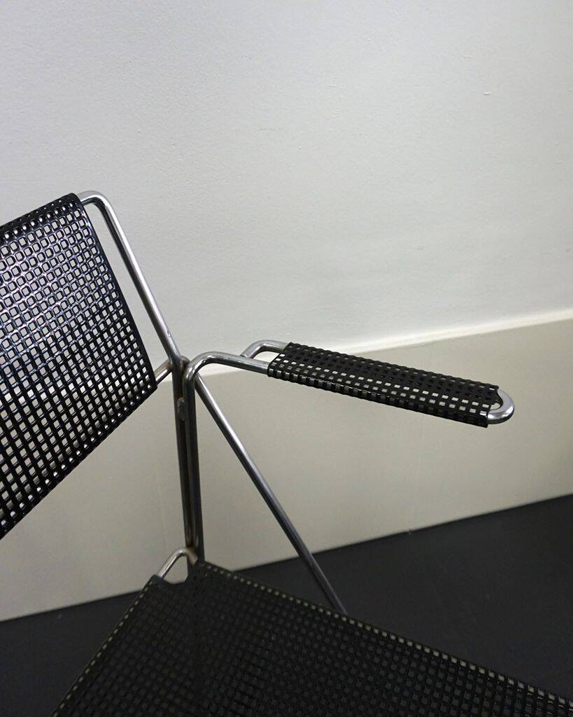 4 X line chairs with armrests designed by Niels Jørgen Haugesen