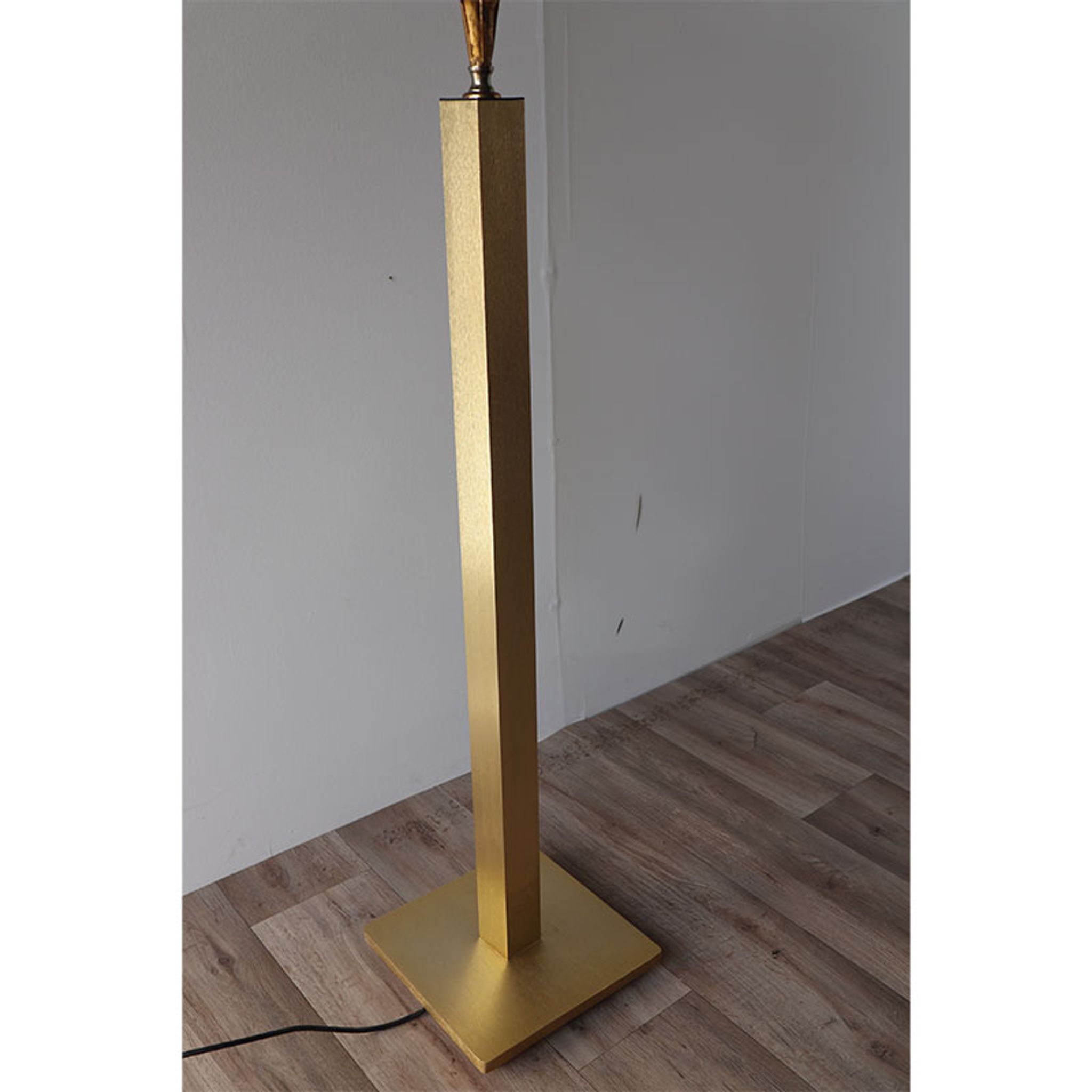Vintage floor lamp in gold metal 1970