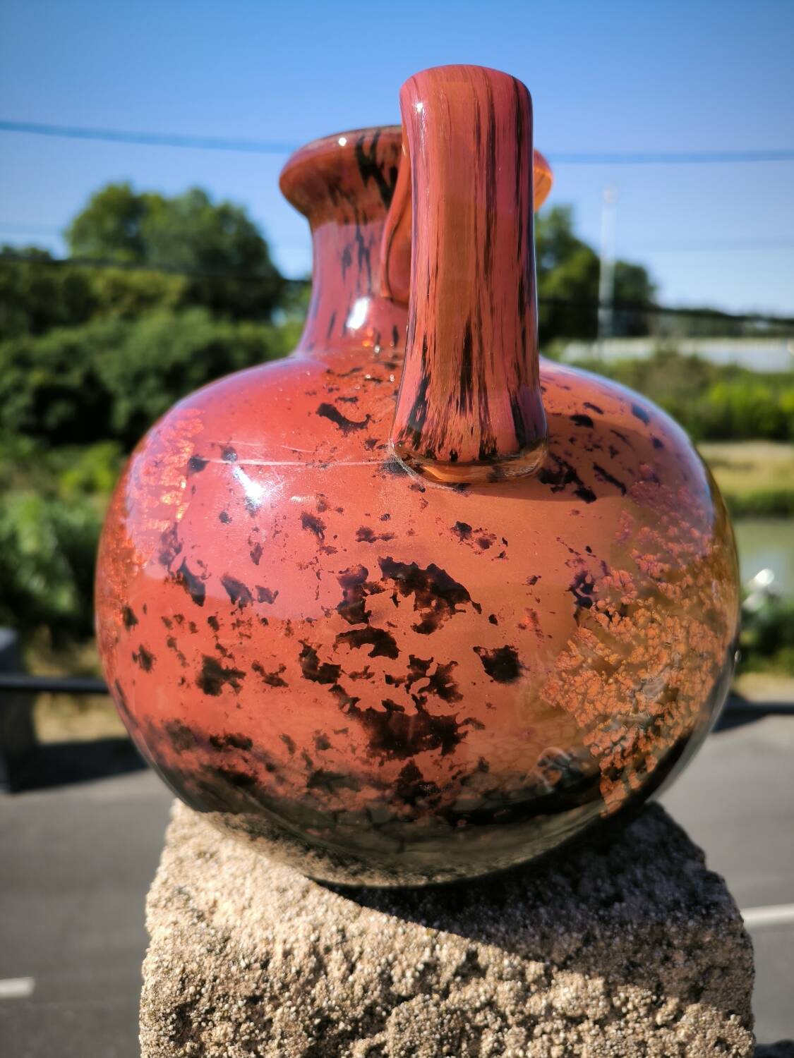 Glass paste vase with gold inclusion Daum 1930