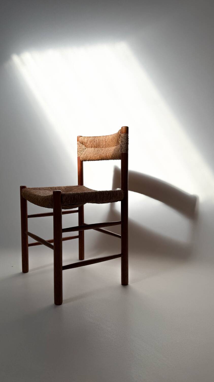 Lot de 5 chaises Charlotte Perriand modèle Dordogne