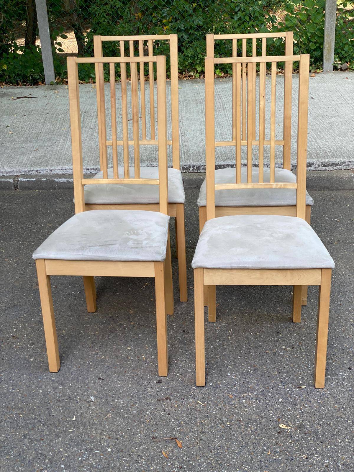 4 Scandinavian dining chairs in light birch solid wood.