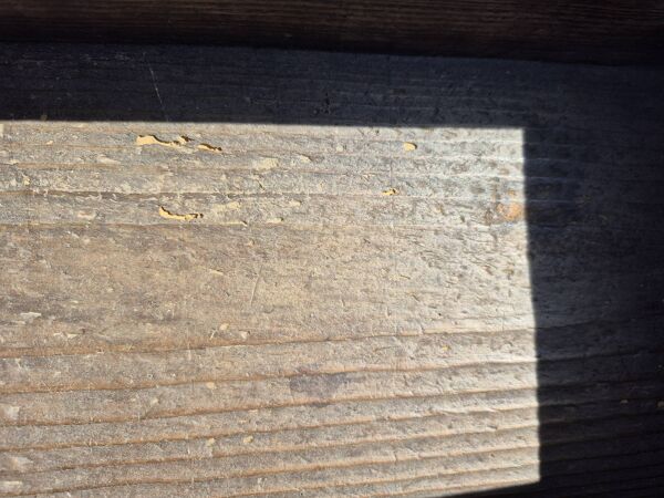 Table d'appoint espagnole antique en pin rustique avec tiroir