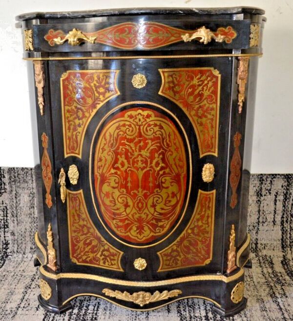 Bahut style boulle en bois