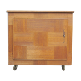 Furniture to shoes on wheels 1945