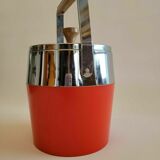 Ice bucket ice 70