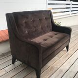 Velvet bench
