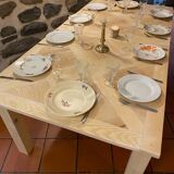 Large table