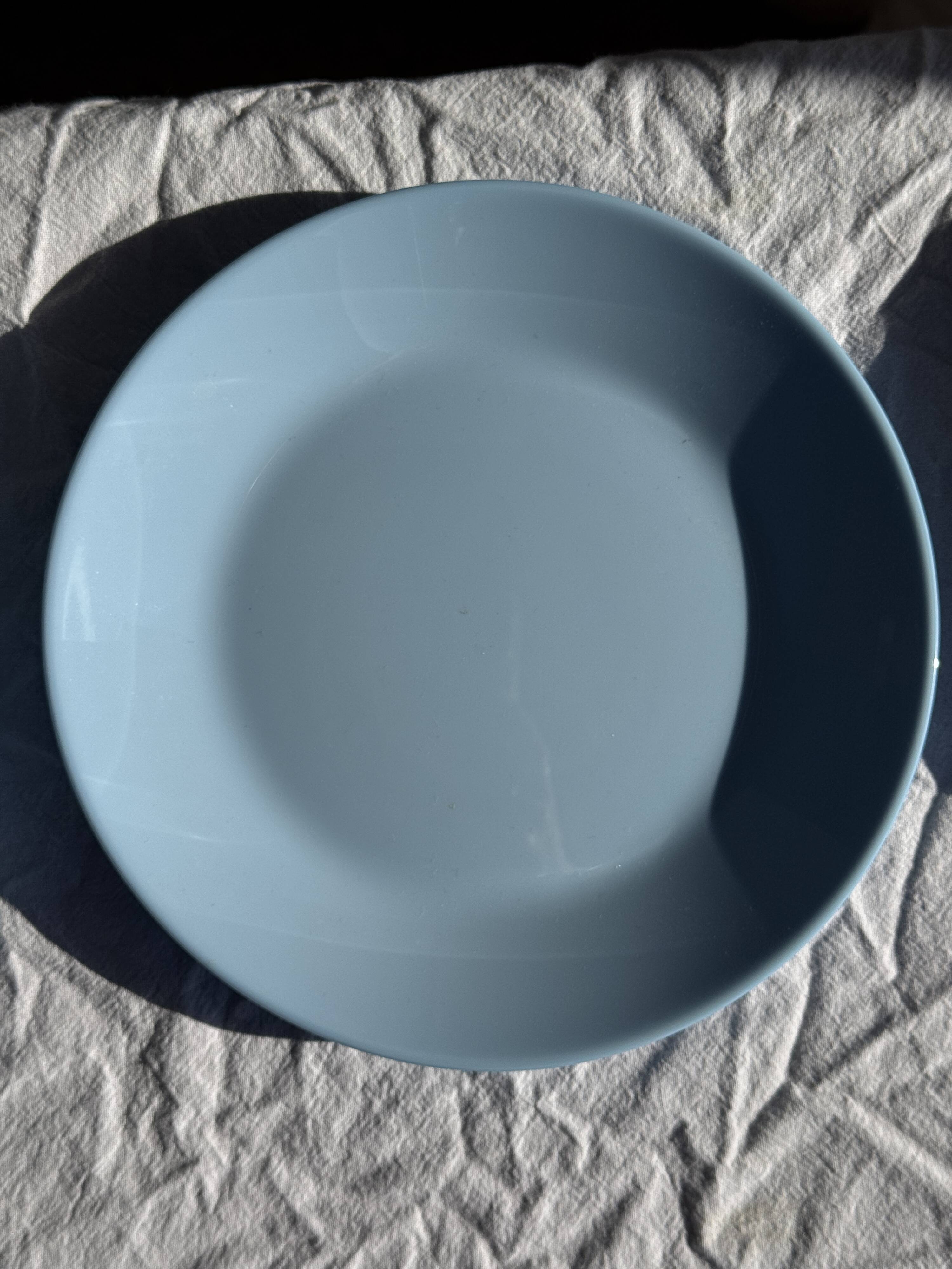 Set of 6 vintage blue dessert plates D18 (1)
