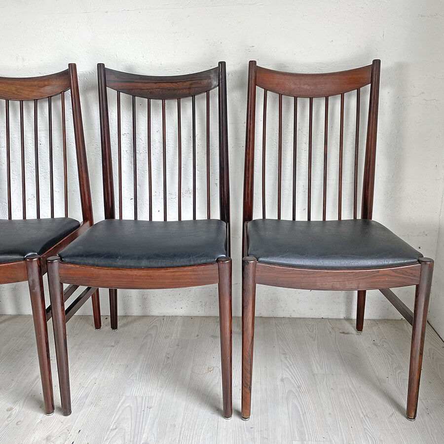 Set of 4 Scandinavian rosewood chairs Design Arne VODDER