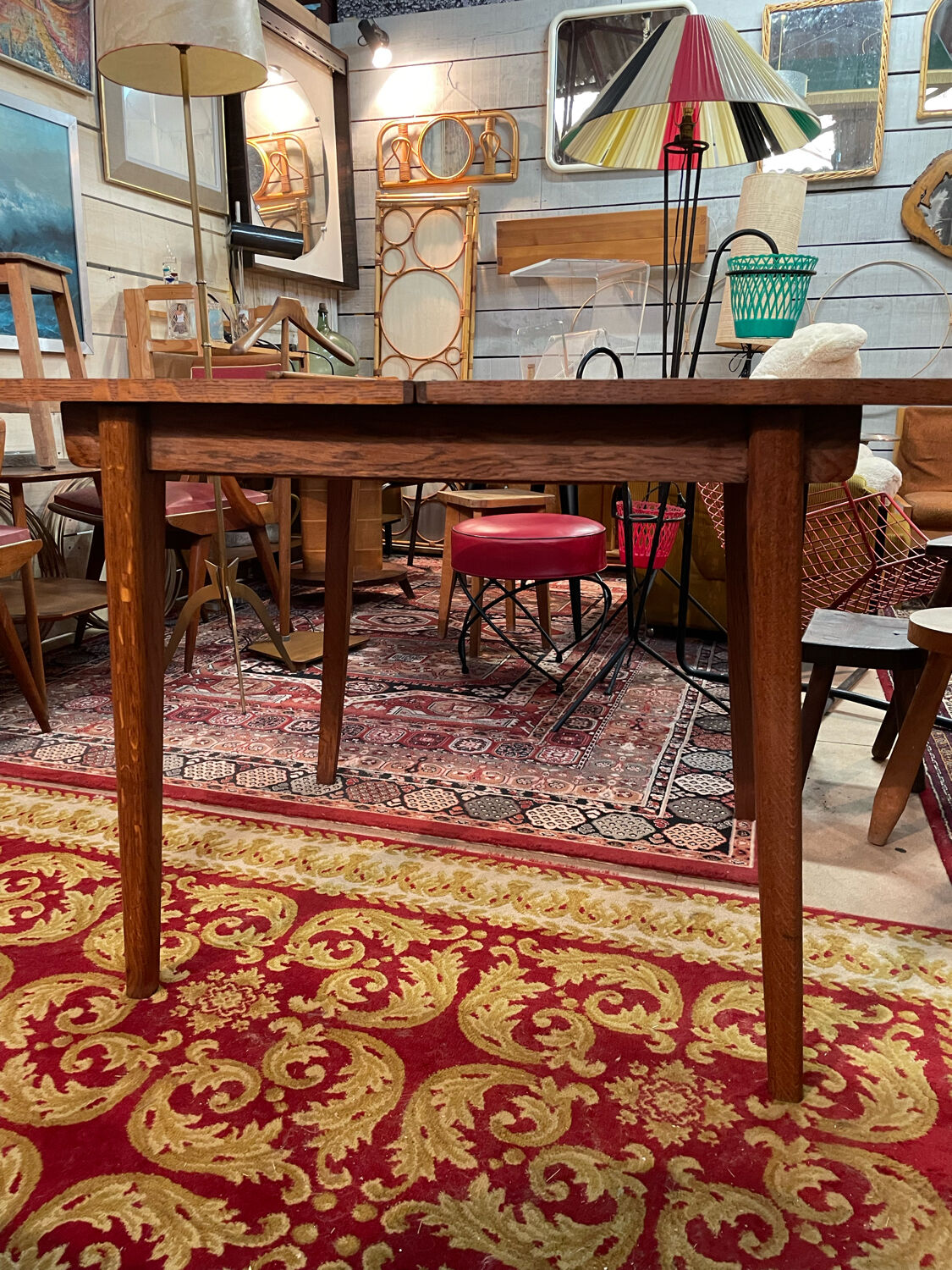 Vintage square portfolio table ep 50/60