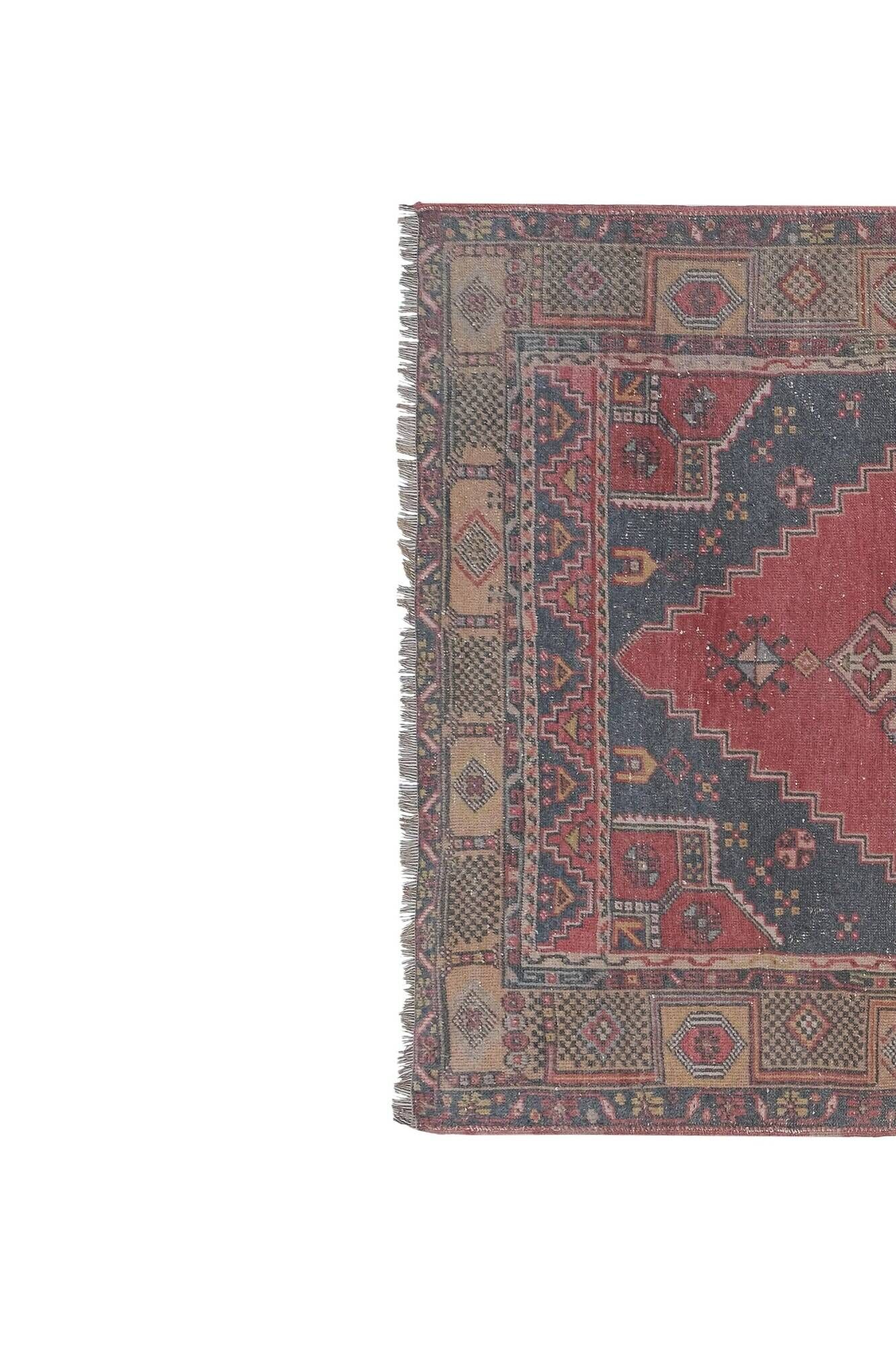 Vintage Turkish Oushak rug 133x235 cm