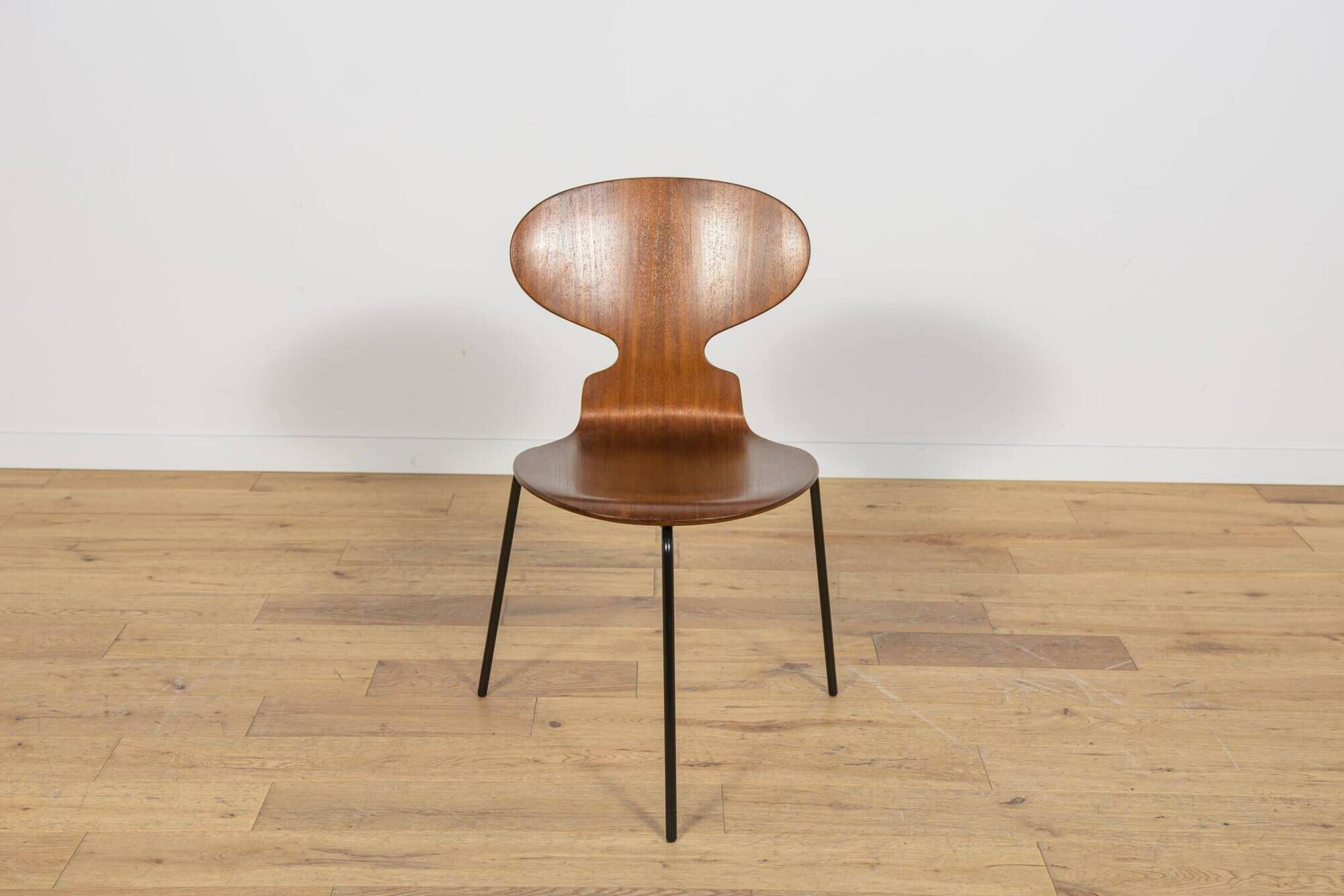 Ant Chair Model 3101 in Teak by Arne Jacobsen for Fritz Hansen, 1970s, Denm