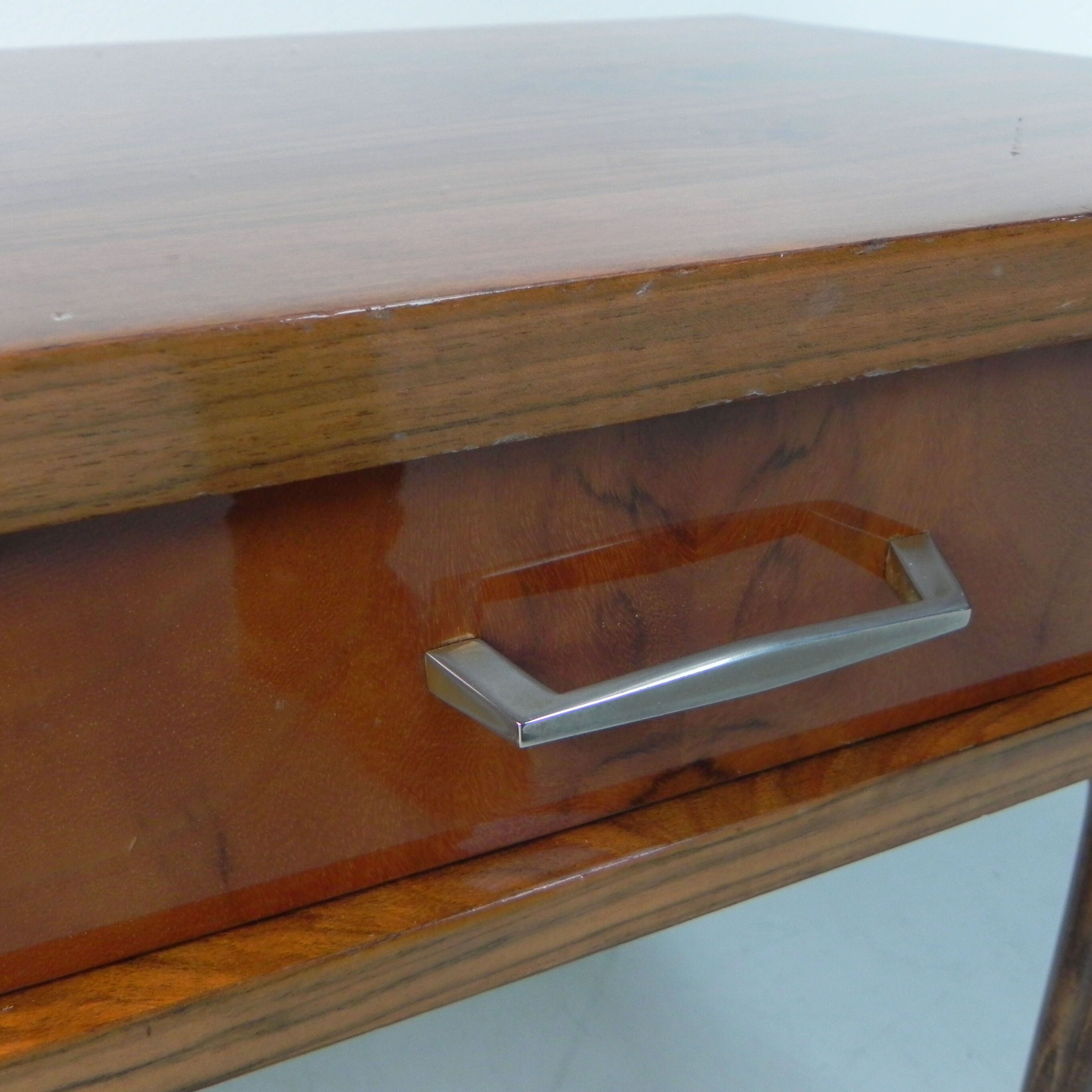 Bureau bas vintage avec 2 tiroirs NF ameublement
