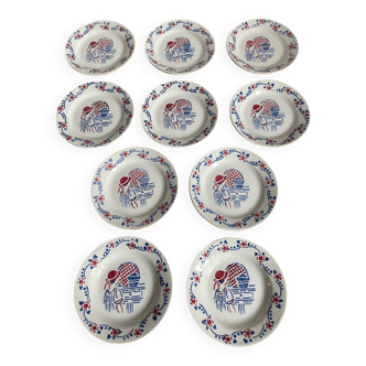 Lot assiettes dinette enfant