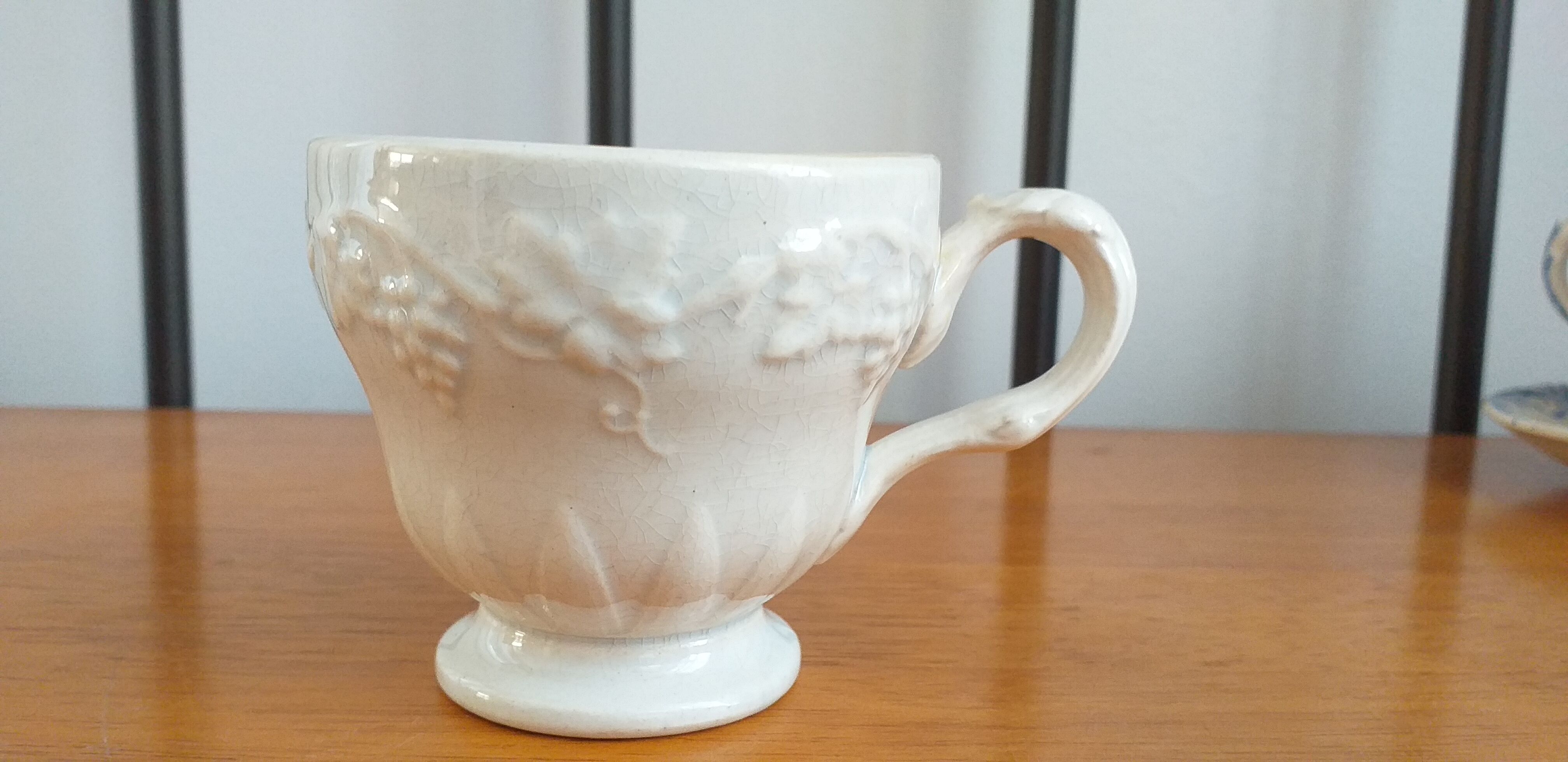 Porcelain cup Creil and Montereau