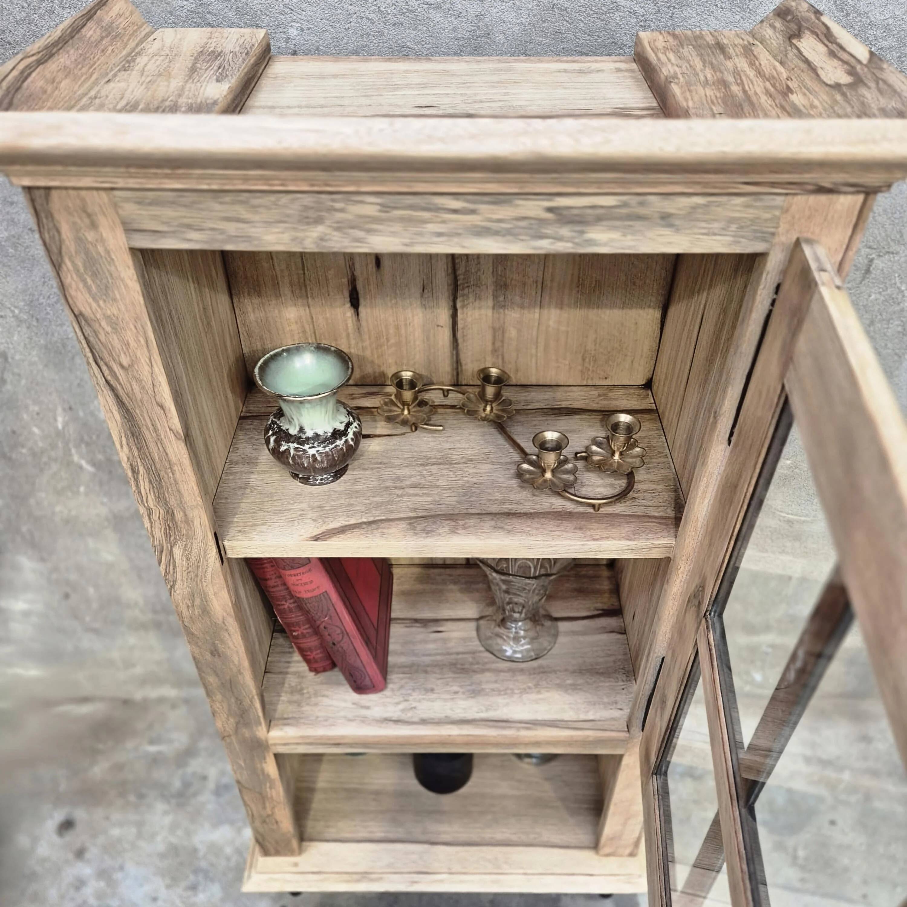 Vitrine