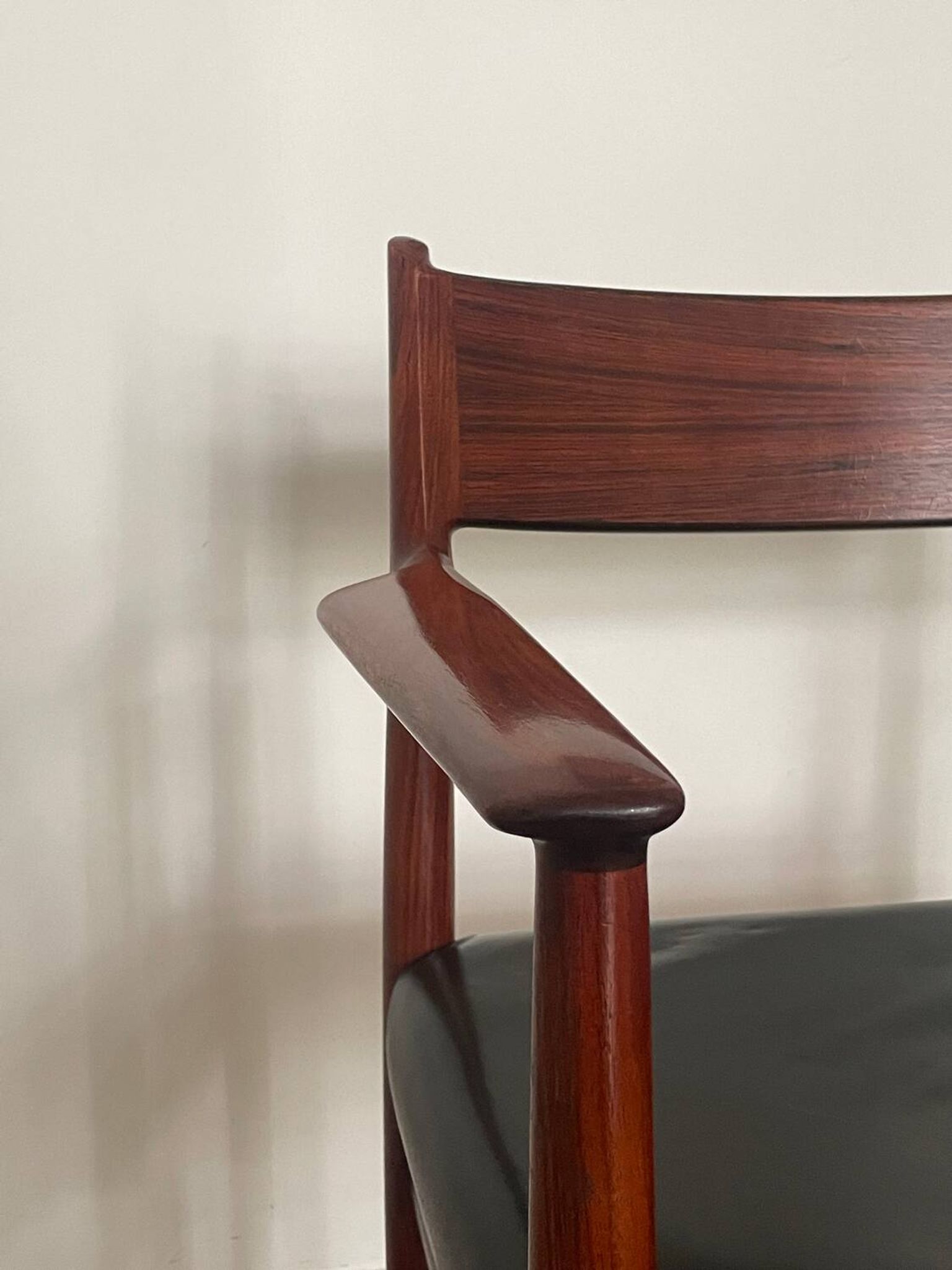 Fauteuil Arne Vodder en palissandre par Sibast 1960