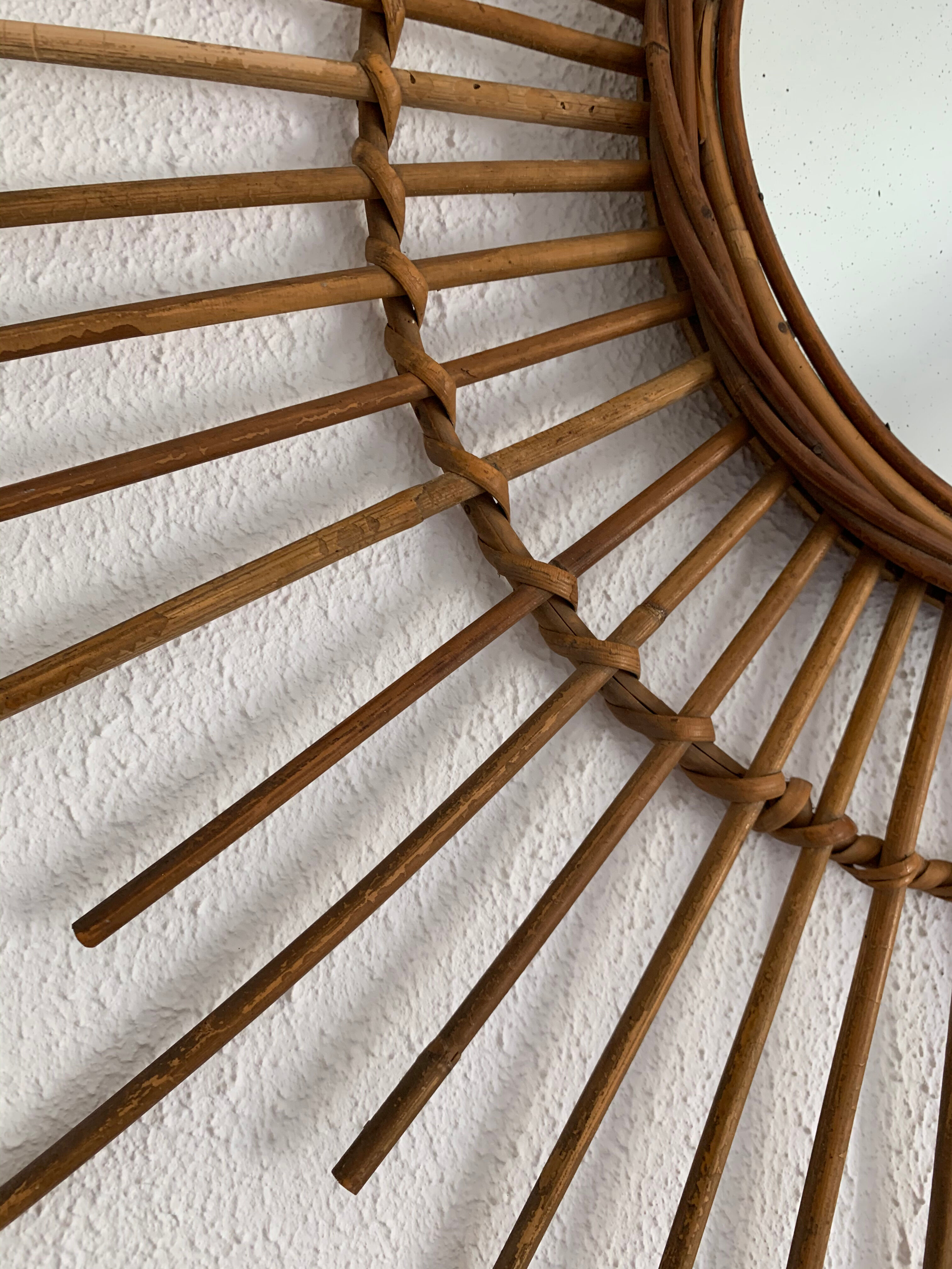 Miroir vintage 1960 soleil rotin - 78 cm