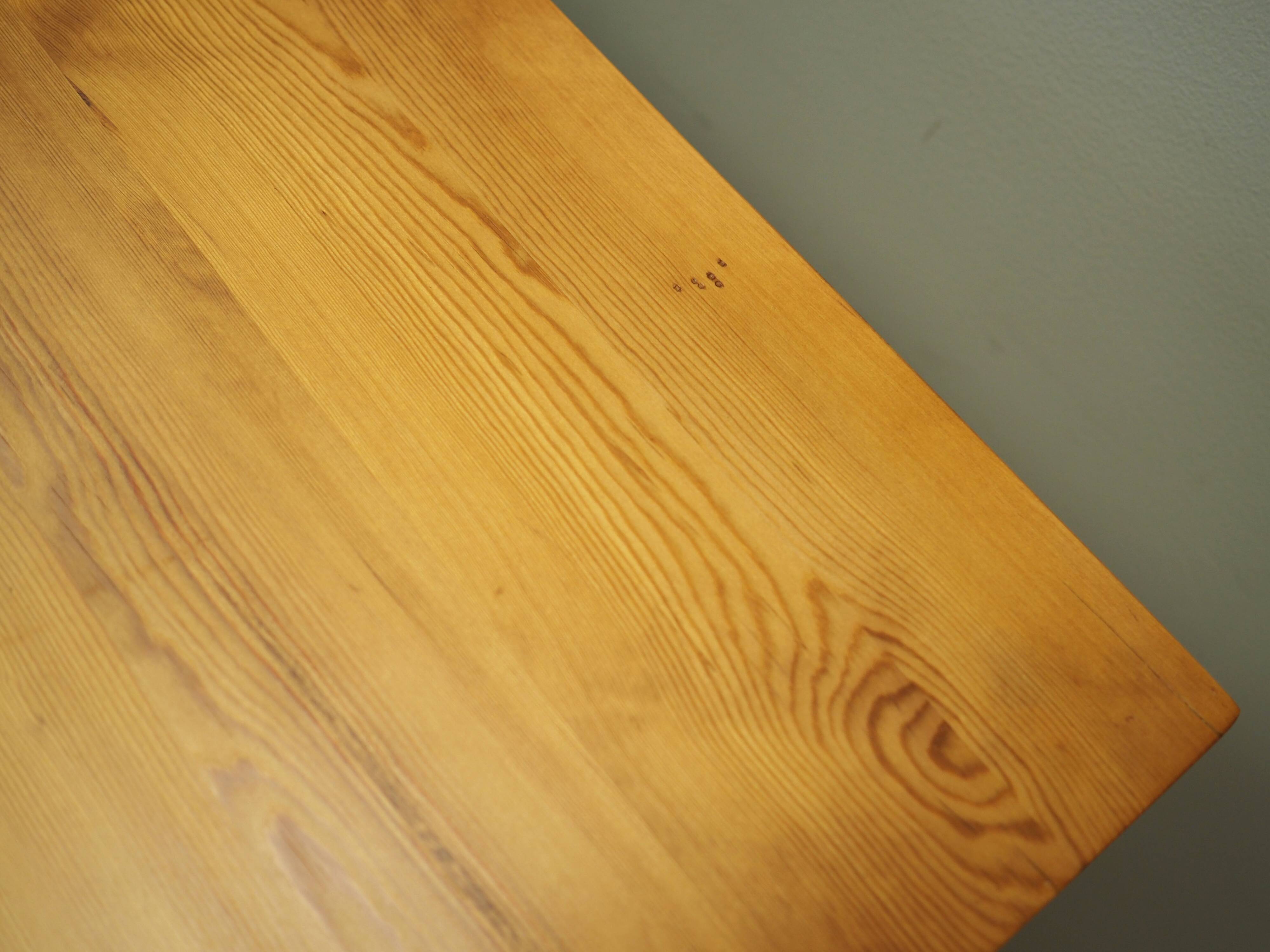 Pine showcase, Danish design, 1980s, production: Denmark